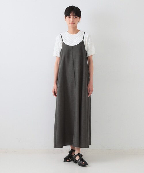OPAQUE.CLIP(オペークドットクリップ)の「リネンライクキャミワンピース【洗濯機洗い可】(ワンピース・レディース・チャコールグレー/ブラック/ベージュ・36/38/40/42)」の16枚目の写真