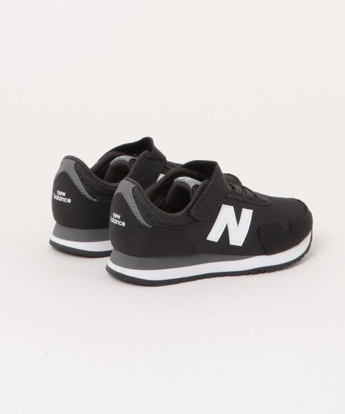 NEW BALANCE（ニューバランス）の「【New Balance／ニューバランス】NB PV323BK W キッズスニーカー（スニーカー・キッズ・ブラック・17.5cm/18.0cm/18.5cm/19.0cm/19.5cm/20.0cm/20.5cm/21.0cm/21.5cm/17.0cm）」の2枚目の写真