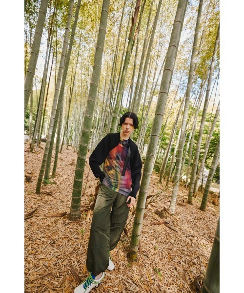 OMMO(オーエムエムオー)の「EVOLVE SHEER KNIT TOP(ニット/セーター・レディース・レッド/グリーン・FREE)」の13枚目の写真