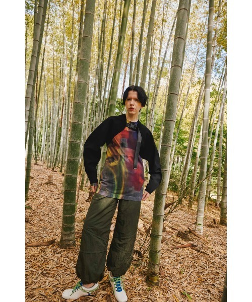 OMMO(オーエムエムオー)の「EVOLVE SHEER KNIT TOP(ニット/セーター・レディース・レッド/グリーン・FREE)」の17枚目の写真