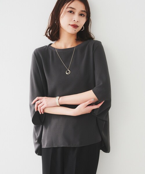 UNTITLED（アンタイトル）の「【UVカット/接触冷感/吸水速乾/ストレッチ性】ドルマンプルオーバー（Tシャツ/カットソー・レディース・ブラック/チャコールグレー/ホワイト・44/48/00/02/04）」の13枚目の写真