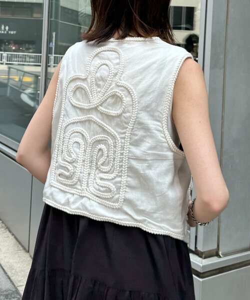 CIAOPANIC TYPY(チャオパニックティピー)の「【India】ロープ刺繍ベスト(ベスト・レディース・ブラウン/オフホワイト/ブラック・ONE SIZE)」の8枚目の写真