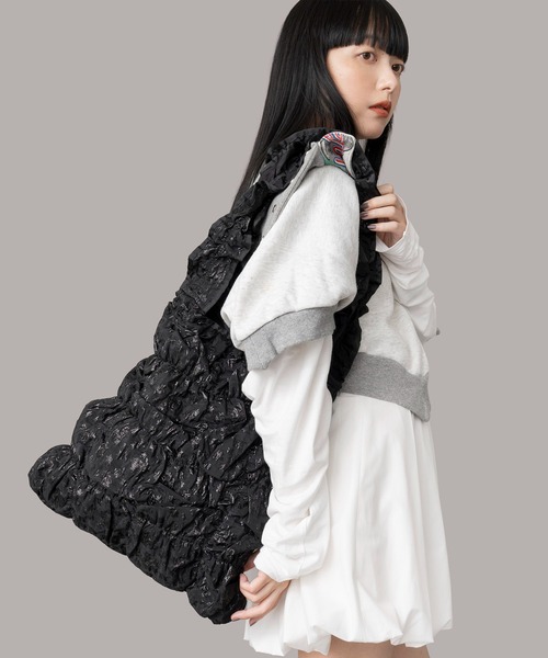 Casselini（キャセリーニ）の「Casselini(キャセリーニ)スクエアギャザートート（トートバッグ・レディース・ベージュ/ピンク/ブルー/ブラック・FREE）」の2枚目の写真