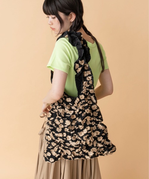 Casselini（キャセリーニ）の「Casselini(キャセリーニ)スクエアギャザートート（トートバッグ・レディース・ベージュ/ピンク/ブルー/ブラック・FREE）」の8枚目の写真