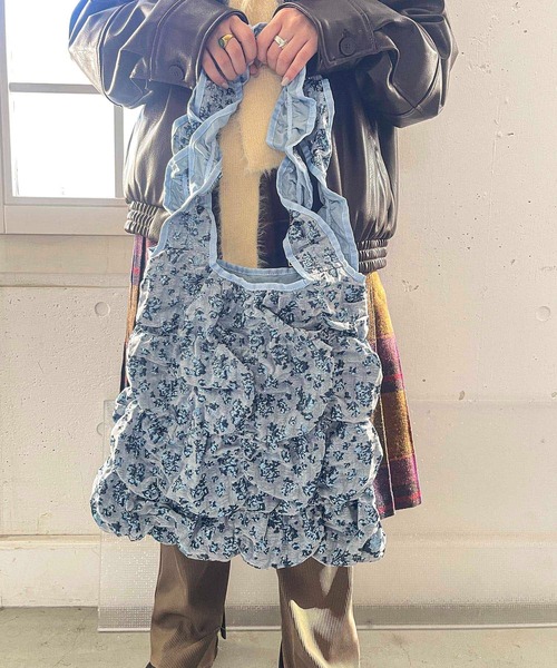 Casselini（キャセリーニ）の「Casselini(キャセリーニ)スクエアギャザートート（トートバッグ・レディース・ベージュ/ピンク/ブルー/ブラック・FREE）」の19枚目の写真