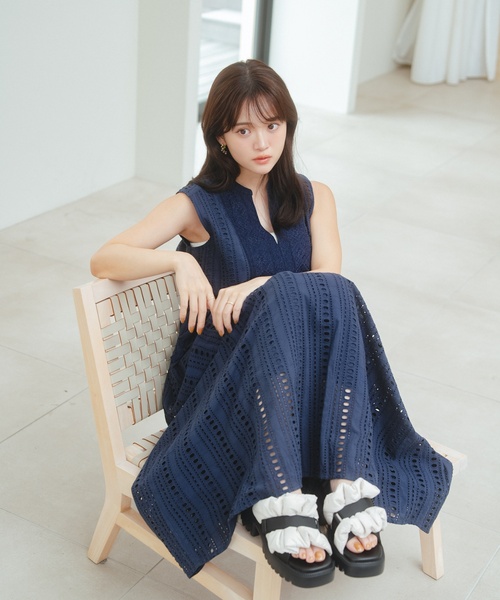 LE TALON（ルタロン）の「《追加》KARIN TAKUBO×LE TALONフリルクロススリングバックサンダル（サンダル・レディース・アイボリー・SMALL/MEDIUM/LARGE/X-LARGE）」の2枚目の写真