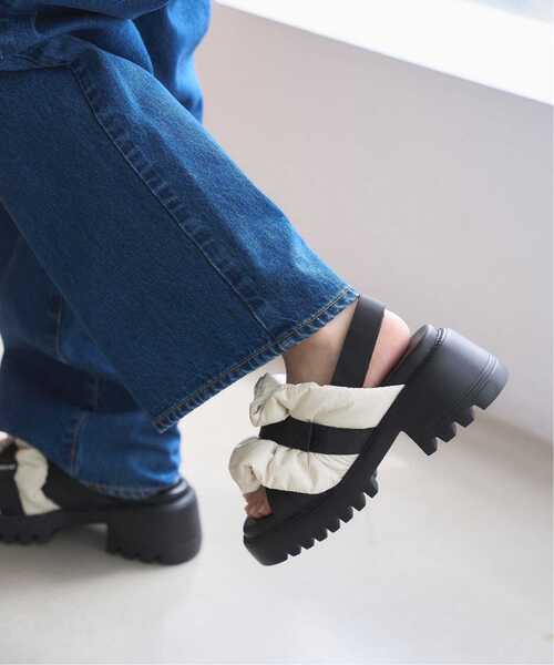 LE TALON（ルタロン）の「《追加》KARIN TAKUBO×LE TALONフリルクロススリングバックサンダル（サンダル・レディース・アイボリー・SMALL/MEDIUM/LARGE/X-LARGE）」の11枚目の写真