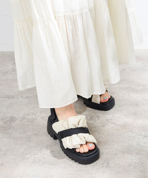 KARIN TAKUBO×LE TALON KARIN TAKUBO×LE TALONフリルクロススリングバックサンダル