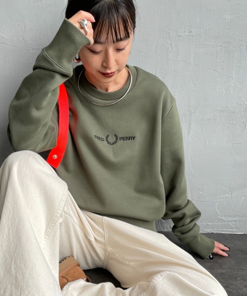 FRED PERRY/フレッドペリー] ローレルリースロゴ刺繍 クルーネック