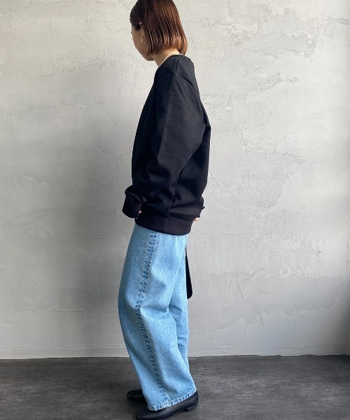 FRED PERRY（フレッドペリー）の「[FRED PERRY/フレッドペリー] ローレルリースロゴ刺繍 クルーネックスウェット（スウェット・レディース・ブラック/グリーン・S/M/L/XL）」の17枚目の写真