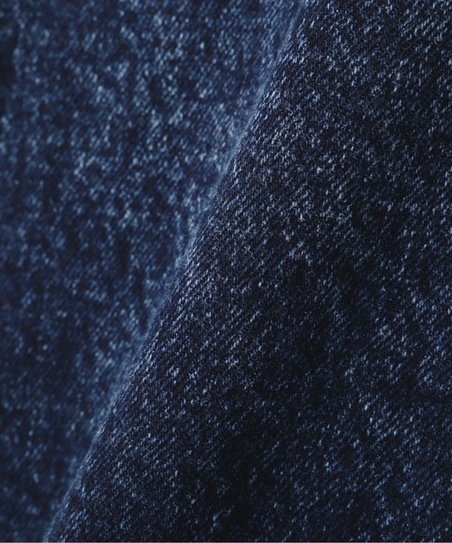 AVIREX(アヴィレックス)の「LEATHER PATCH DENIM JACKET / レザーパッチ デニムジャケット / AVIREX / アヴィレックス(デニムジャケット・メンズ・インディゴブルー/ブラック・MEDIUM/LARGE/X-LARGE/XX-LARGE)」の3枚目の写真