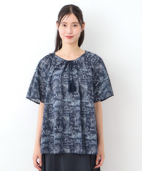 LAURA ASHLEY（ローラアシュレイ）の「【コットン100％／同柄アイテムあり】ブレイスミス トワル柄 ブラウス（シャツ/ブラウス・レディース・ホワイト系3/ネイビー系・38）」の11枚目の写真
