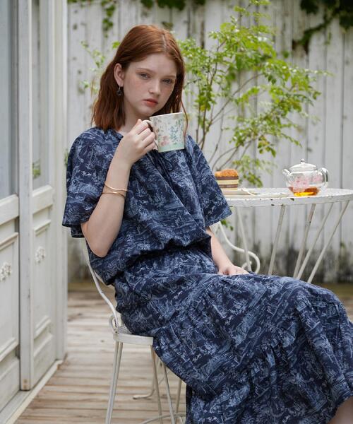 LAURA ASHLEY（ローラアシュレイ）の「【コットン100％／同柄アイテムあり】ブレイスミス トワル柄 ブラウス（シャツ/ブラウス・レディース・ホワイト系3/ネイビー系・38）」の19枚目の写真