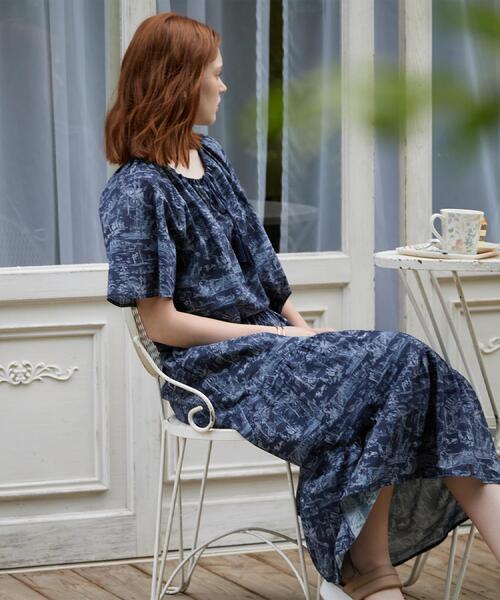 LAURA ASHLEY（ローラアシュレイ）の「【コットン100％／同柄アイテムあり】ブレイスミス トワル柄 ブラウス（シャツ/ブラウス・レディース・ホワイト系3/ネイビー系・38）」の20枚目の写真