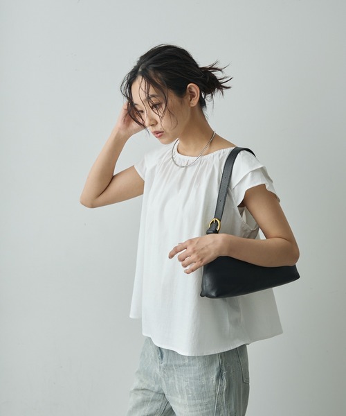 Lunea（ルネア）の「2wayワンハンドルフェイクレザーバッグ/２種類のショルダー紐付き（ハンドバッグ・レディース・ブラック/アイボリー/ブラウン/ライトブラウン・FREE）」の6枚目の写真