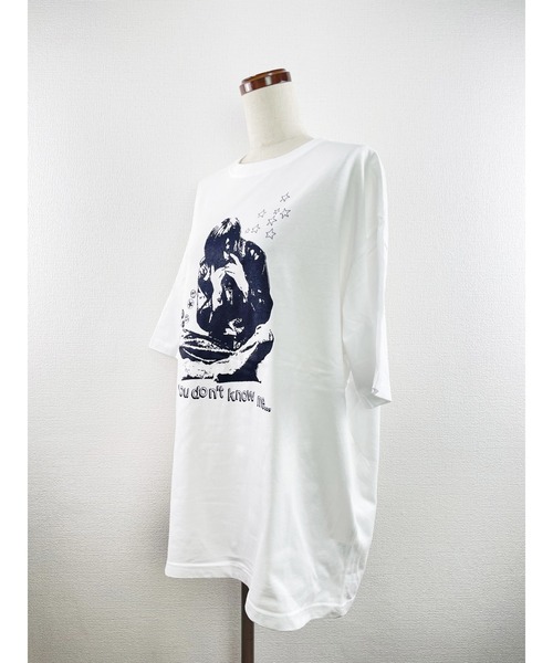 WORLD WIDE LOVE!(ワールドワイドラブ)の「YOU DON'T KNOW ME BIG TEE(Tシャツ/カットソー・レディース・オフホワイト/ライトグリーン/トップグレー・1)」の5枚目の写真