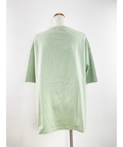 WORLD WIDE LOVE!(ワールドワイドラブ)の「YOU DON'T KNOW ME BIG TEE(Tシャツ/カットソー・レディース・オフホワイト/ライトグリーン/トップグレー・1)」の10枚目の写真