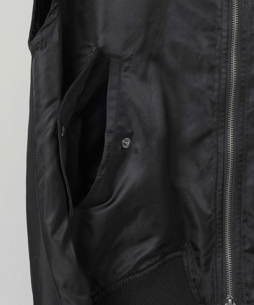 JEANASIS（ジーナシス）の「MA-1ベスト/591118（MA-1・レディース・ブラック/カーキ・FREE）」の12枚目の写真