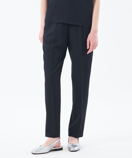 MACKINTOSH PHILOSOPHY(マッキントッシュ フィロソフィー)の「【Alby Easy Pants(アルビー イージーパンツ)】バックサテン(その他パンツ・レディース・ダークネイビー/ベージュ・38/36/34)」の1枚目の写真