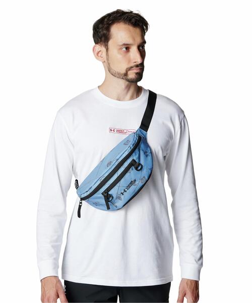 UNDER ARMOUR(アンダーアーマー)の「UAボディバッグ(ライフスタイル/メンズ/レディース)(ボディバッグ/ウエストポーチ・レディース・ダークネイビー・ONESIZE)」の5枚目の写真