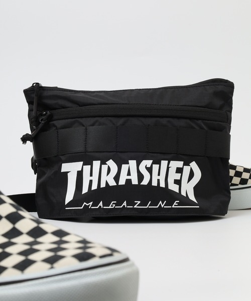 THRASHER(スラッシャー)の「THRASHER サコッシュ ショルダーバッグ キーフック付き 男女兼用(ショルダーバッグ・メンズ・ブラック/ホワイト・FREE)」の1枚目の写真