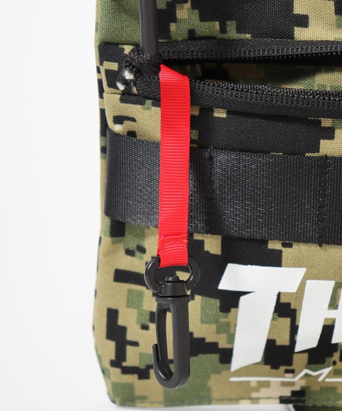 THRASHER(スラッシャー)の「THRASHER サコッシュ ショルダーバッグ キーフック付き 男女兼用(ショルダーバッグ・メンズ・ブラック/ホワイト・FREE)」の15枚目の写真