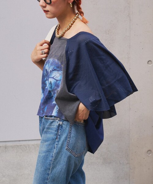 etsinta（エシンタ）の「etsintaリメイクメッシュフレアtee（Tシャツ/カットソー・レディース・ブラック・ONE SIZE）」の4枚目の写真