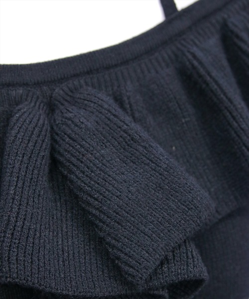 clear（クリア）の「ホルターネックリボンフリルフレアスリーブニットトップス[大人 フェミニン]（ニット/セーター・レディース・ブラック/アイボリー/杢グレー/ボルドー・F）」の8枚目の写真