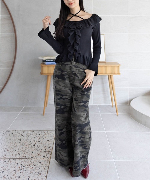 clear（クリア）の「ホルターネックリボンフリルフレアスリーブニットトップス[大人 フェミニン]（ニット/セーター・レディース・ブラック/アイボリー/杢グレー/ボルドー・F）」の9枚目の写真