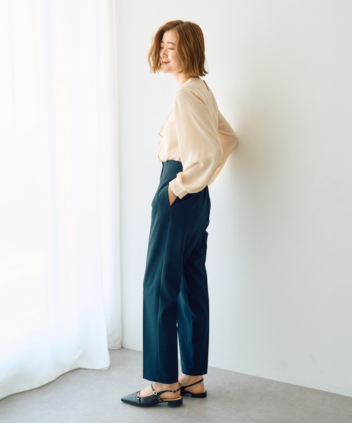 YECCA VECCA（イェッカヴェッカ）の「パールブローチ付きボウタイブラウス（シャツ/ブラウス・レディース・ブラック/アイボリー/レッド・FREE）」の16枚目の写真