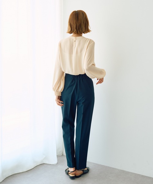 YECCA VECCA（イェッカヴェッカ）の「パールブローチ付きボウタイブラウス（シャツ/ブラウス・レディース・ブラック/アイボリー/レッド・FREE）」の17枚目の写真