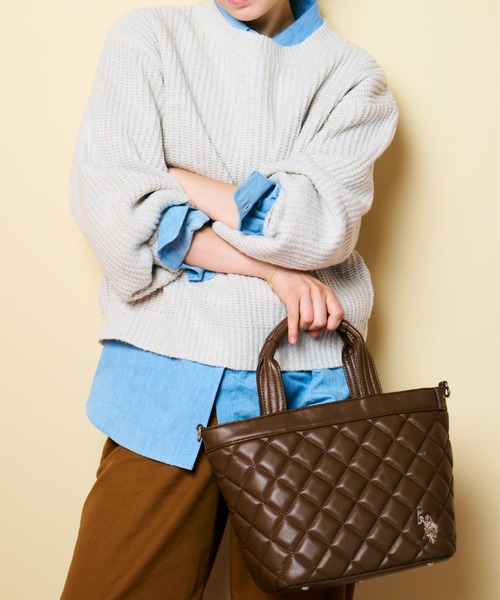 U.S. POLO ASSN.(ユーエスポロアッスン)の「【U.S. POLO ASSN.】 ユーエスポロアッスン Cross check quilting トートバッグ USPA-2725(トートバッグ・レディース・アイボリー/ブラック/ホワイト/ブラウン・FREE)」の6枚目の写真