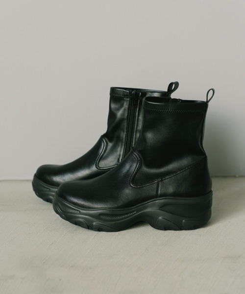 LAKOLE(ラコレ)の「ストレッチスニーカーブーツ / 581016(ブーツ・レディース・オフホワイト/ブラック・LARGE/MEDIUM)」の18枚目の写真