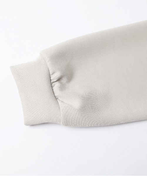 La-gemme（ラジェム）の「フロントジッププルオーバー（Tシャツ/カットソー・レディース・ブラック/グレー/ベージュ・フリー）」の7枚目の写真