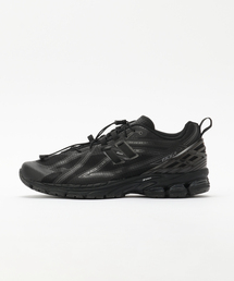 ニューバランスU2002R ブラック 国内1月10日発売予定】 ニューバランス U2002R ブラック