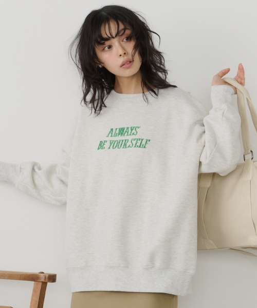 Unitage(ユニテージ)の「ビーズロゴ刺繍BIG PO(スウェット・レディース・ブラウン/ネイビー/アイボリー・FREE)」の4枚目の写真