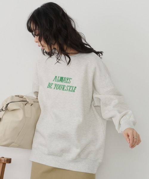 Unitage(ユニテージ)の「ビーズロゴ刺繍BIG PO(スウェット・レディース・ブラウン/ネイビー/アイボリー・FREE)」の5枚目の写真