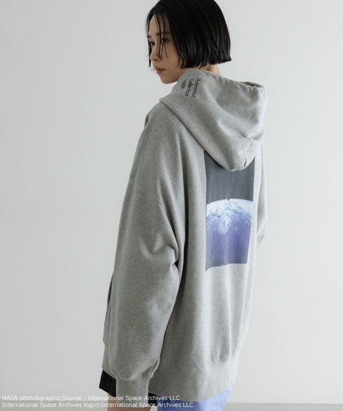 LOWRYS FARM（ローリーズファーム）の「【LFM(U)】NASAスウェットフーディー　 598337（Tシャツ/カットソー・メンズ・グレー/ホワイト・MEDIUM/LARGE）」の21枚目の写真