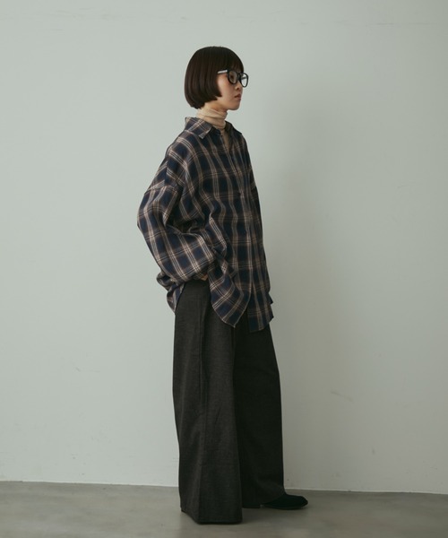 full/fill.(フルフィル)の「over check shirt / オーバーチェックシャツ(シャツ/ブラウス・レディース・ネイビー/アイボリー・FREE)」の14枚目の写真