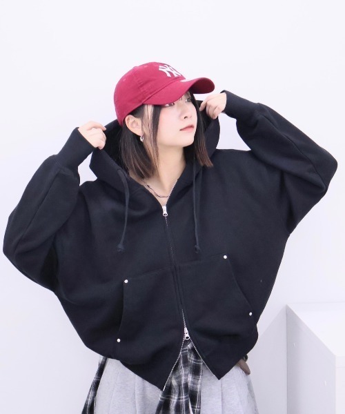 kurumi - スタッズ付きZIPパーカー（パーカー）｜INTER FACTORY