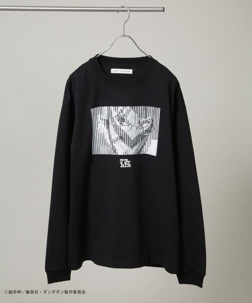 NANO universe(ナノユニバース)の「「ダンダダン | Kosuke Kawamura」オカルン変身前×変身後ver(Tシャツ/カットソー・メンズ・ホワイト/ブラック・L/M)」の2枚目の写真