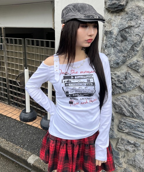 Figments(フィグメンツ)の「ショルダーベルトスクリーンロンT(Tシャツ/カットソー・レディース・ブラック/ホワイト・FREE)」の10枚目の写真