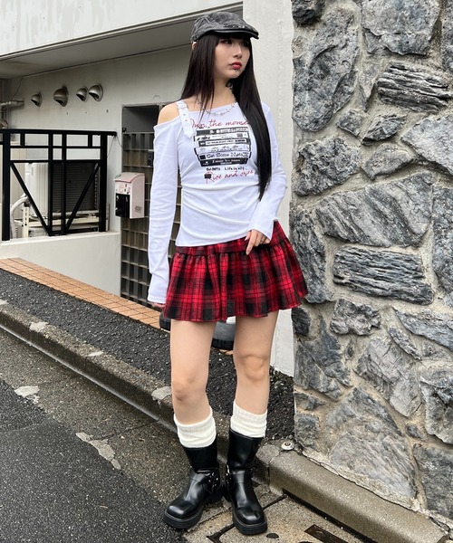 Figments(フィグメンツ)の「ショルダーベルトスクリーンロンT(Tシャツ/カットソー・レディース・ブラック/ホワイト・FREE)」の12枚目の写真
