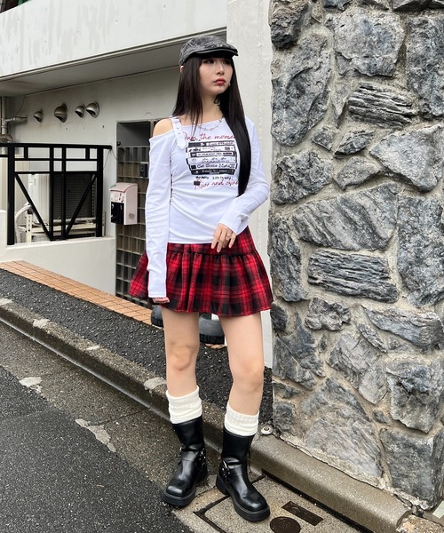 Figments(フィグメンツ)の「ショルダーベルトスクリーンロンT(Tシャツ/カットソー・レディース・ブラック/ホワイト・FREE)」の14枚目の写真