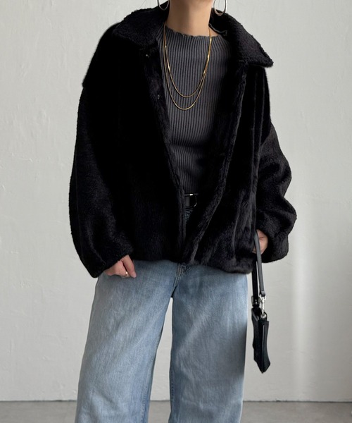 LBC（エルビーシー）の「【数量限定】ファーボア切り替えコクーンブルゾン（ブルゾン・レディース・ベージュ/ブラック/グレー・M/L）」の2枚目の写真