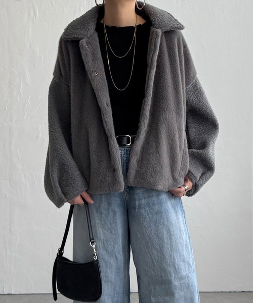 LBC（エルビーシー）の「【数量限定】ファーボア切り替えコクーンブルゾン（ブルゾン・レディース・ベージュ/ブラック/グレー・M/L）」の5枚目の写真