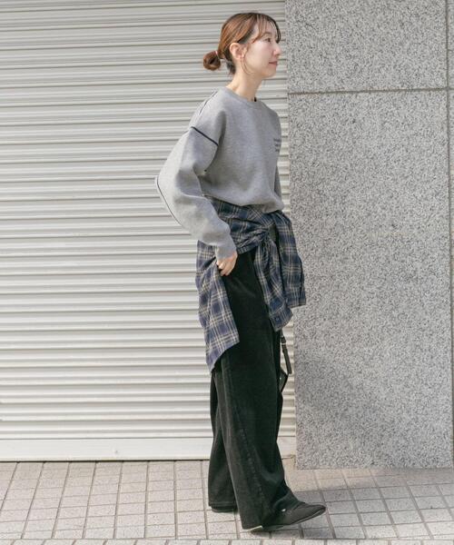 ITEMS URBANRESEARCH（アイテムズ アーバンリサーチ）の「スウェットライククルーネックニット（ニット/セーター・レディース・レッド/グレー/ブラック/アイボリー・FREE）」の10枚目の写真