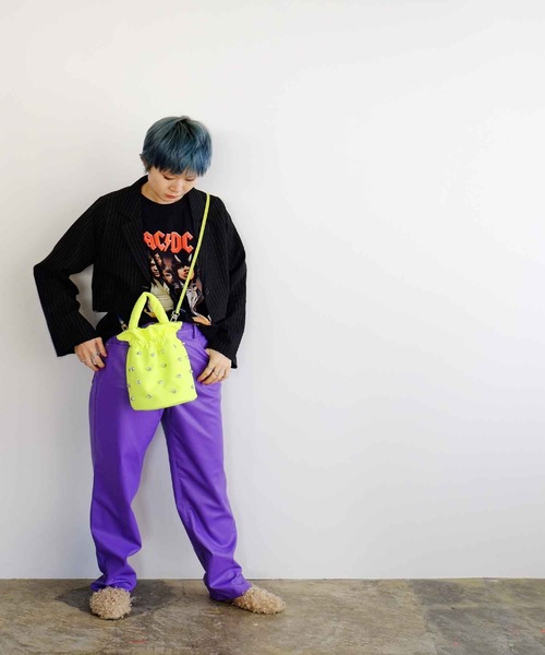Cheek(チーク)の「kirakira 2way shoulder(ボディバッグ/ウエストポーチ・レディース・ブラック/グレー/ブルー/ピンク/イエロー・FREE)」の4枚目の写真