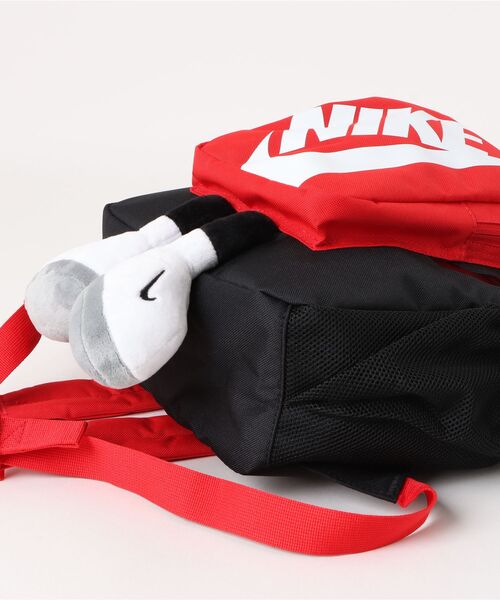NIKE(ナイキ)の「《NIKEアパレル》Y NK BOXY BKPK(バックパック/リュック・キッズ・ブラック/ブルー/パープル/オレンジ系その他・フリー)」の6枚目の写真