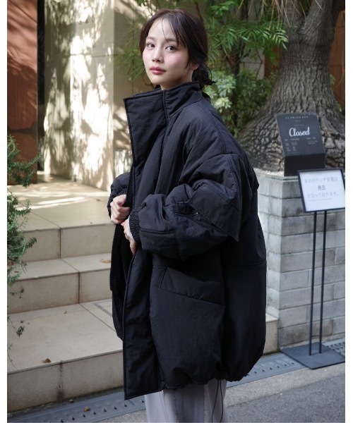 JUMELLE(ジュメロ)の「モンスターコート(ダウンジャケット/コート・レディース・ベージュ/ブラック・FREE)」の6枚目の写真